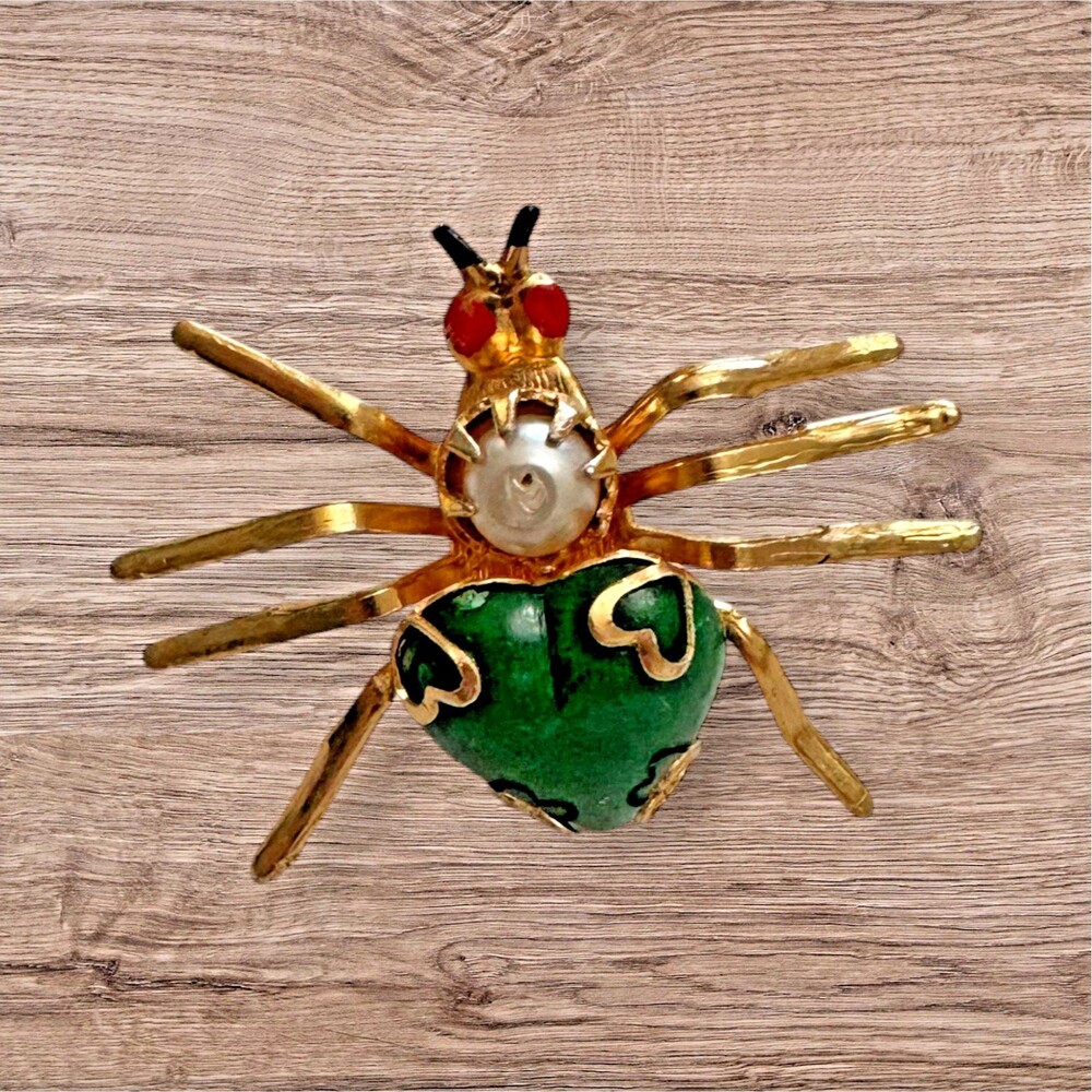 Vintage Hong Kong Green Enamel Bug Brooch Faux Pearl Red Eyes